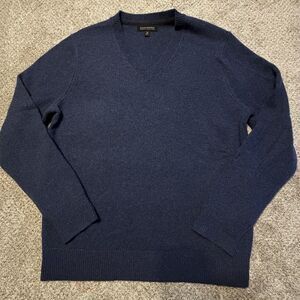 Banana Republic Extra Fine Merino Wool V-Neck Sweater Academia Preppy Mens M